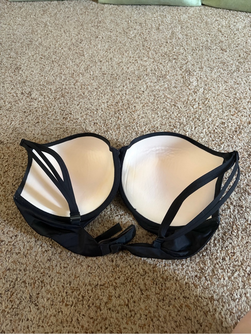 Victoria’s Secret Very Sexy Black Push Up Bra - Picture 4 of 7